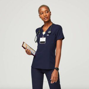Figs Slim Catarina One-Pocket Scrub Top - Navy